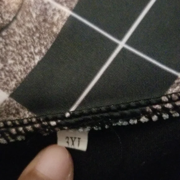 Designer unknown one piece 2 shirt look top - Picture 3 of 3